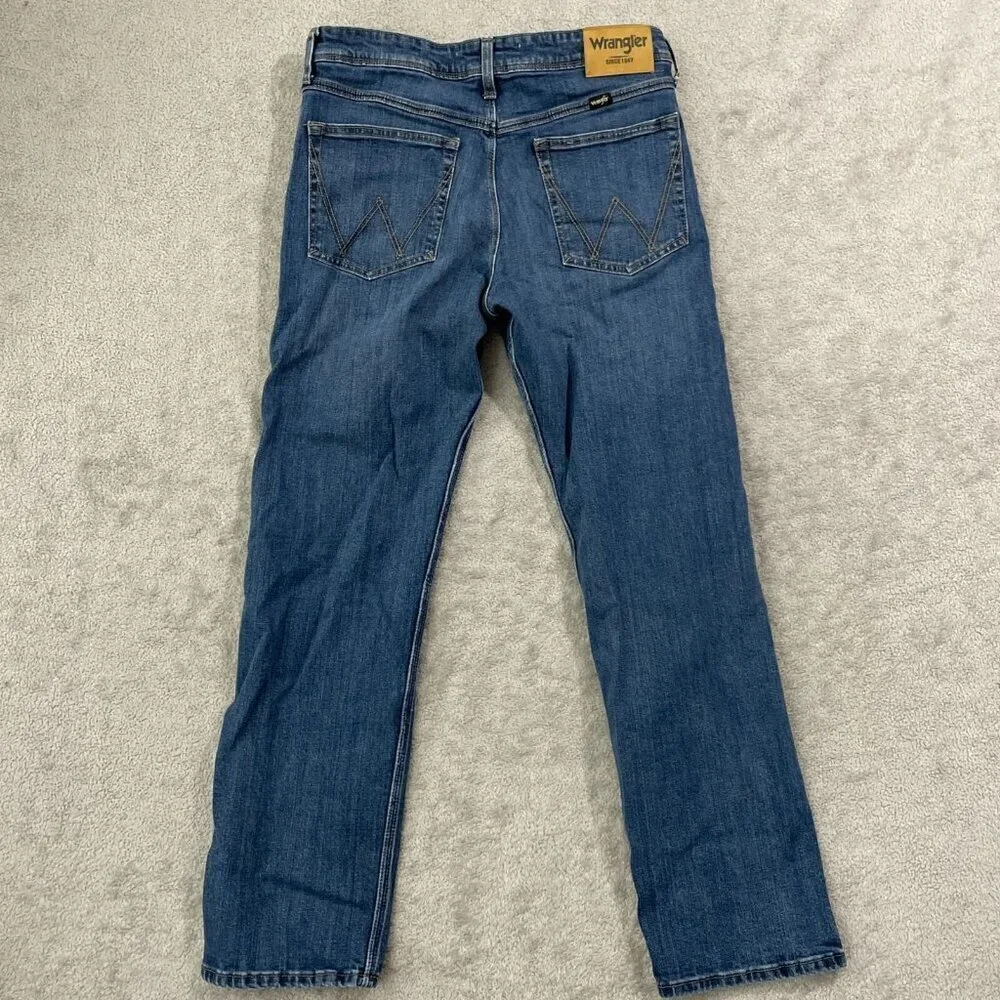 Wrangler Mens 32x30 Regular Fit Blue Denim Jeans Cotton Blend